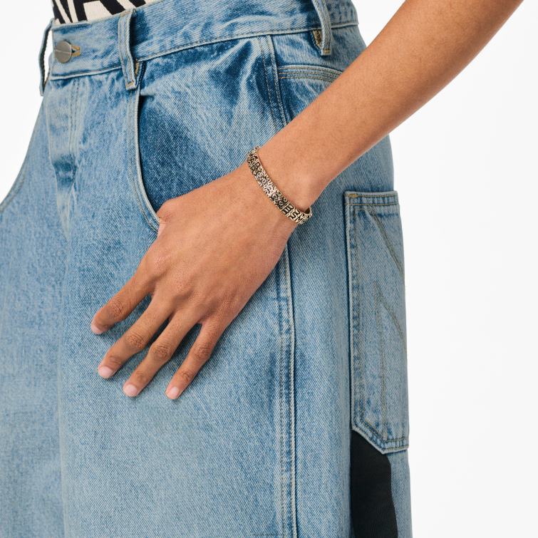 das Armband mit Monogrammgravur D868H423 Marc Jacobs