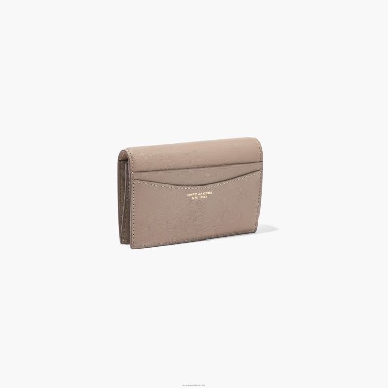 die schlanke 84er-Geldbörse D868H300 Marc Jacobs